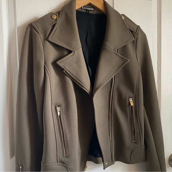 Women’s Express dressy military style jacket with gold accents in green size M - Picture 2 of 12